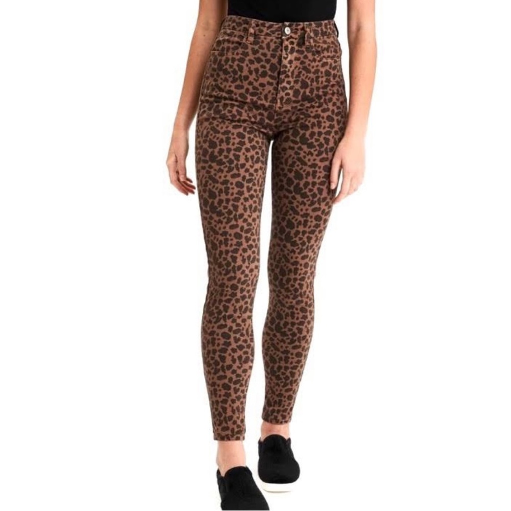 America Eagle Cheetah Super Hi-Rise Jegging
Nextβ level Stretch
